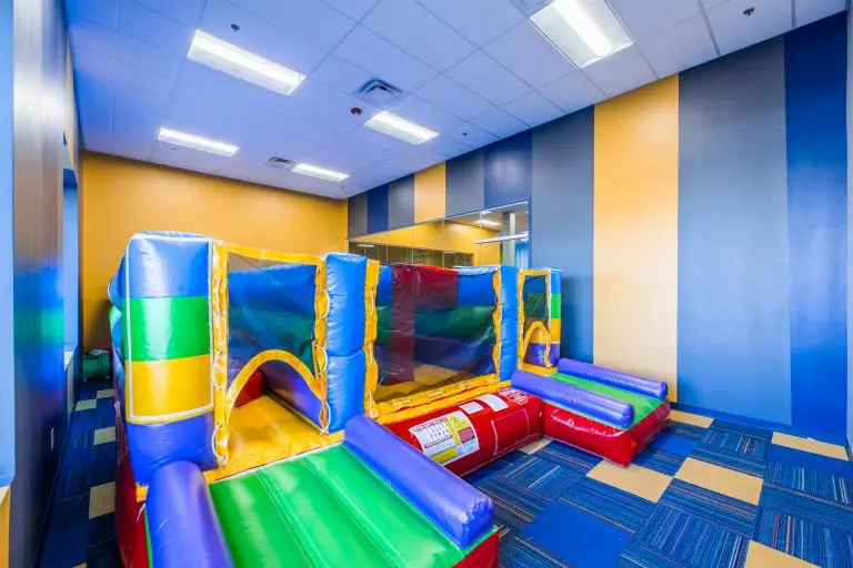 Mkids Bounce House