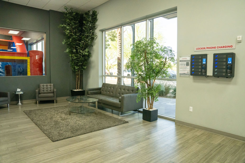 Arrowhead-Lobby 2