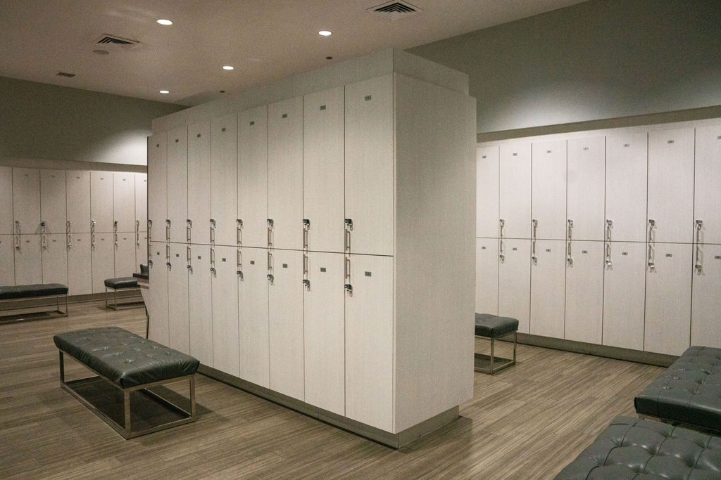 Arrowhead-Lockeroom