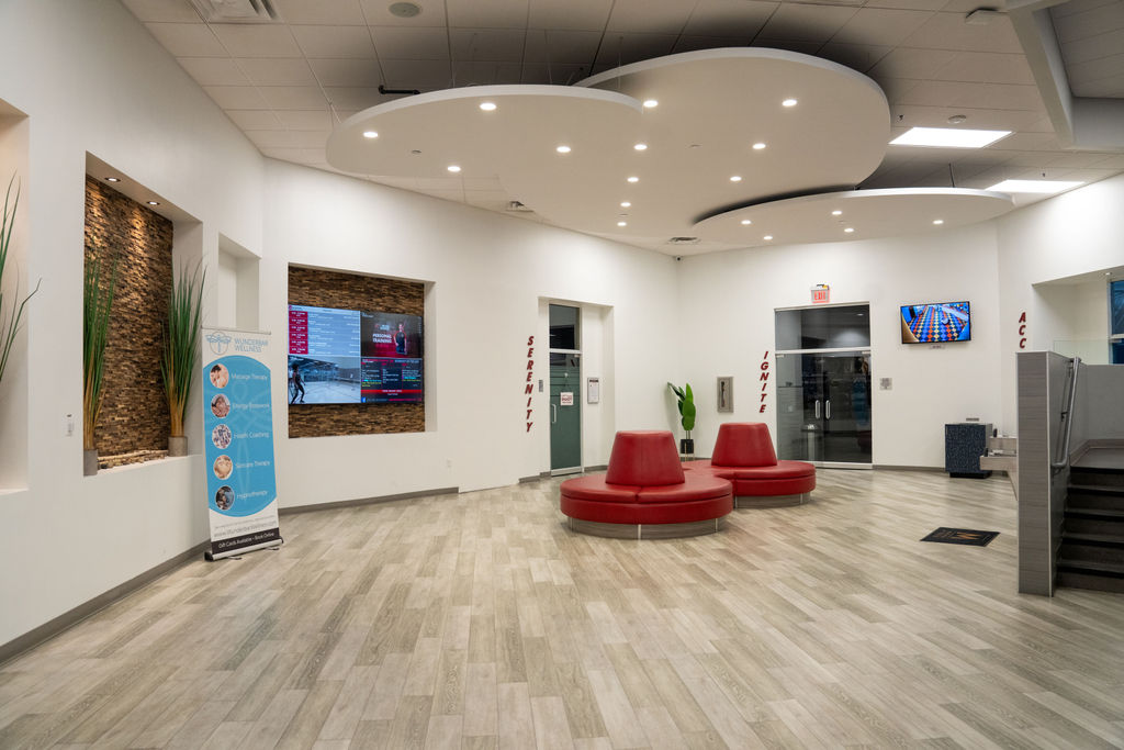 DesertRidge-Group Fit Lobhy