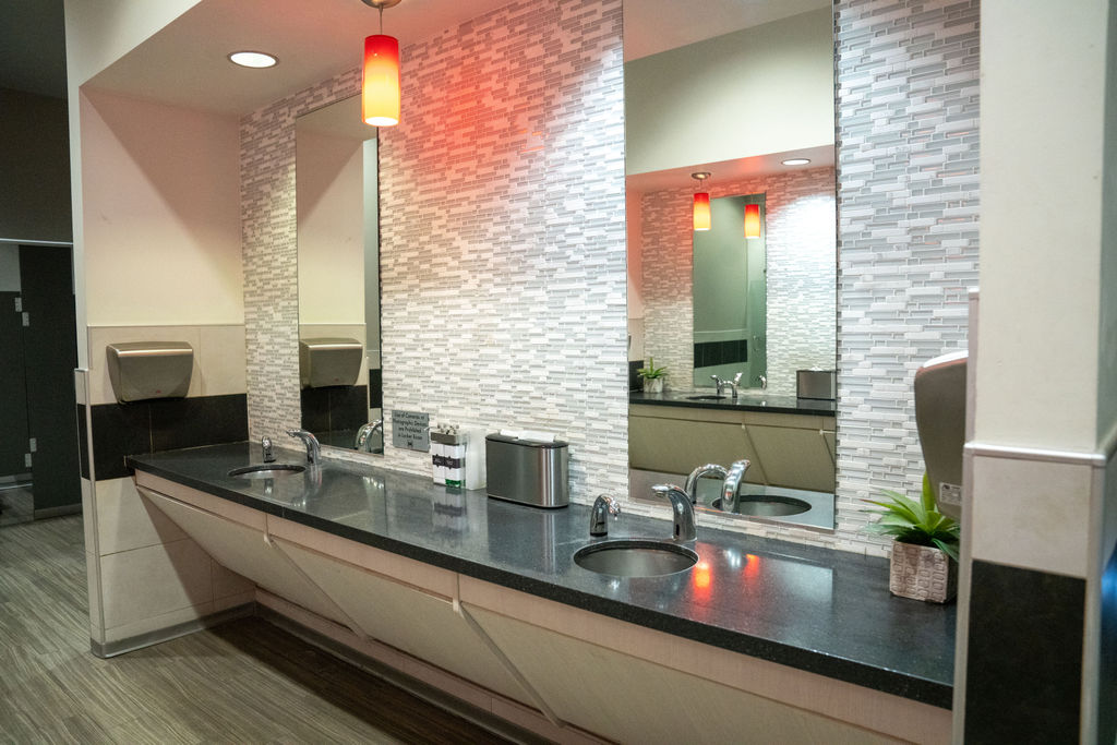 DesertRidge-Locker Room Vanity 2