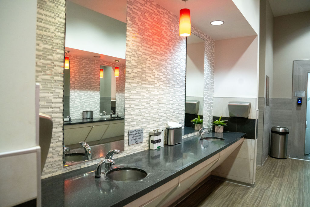 DesertRidge-Locker Room Vanity